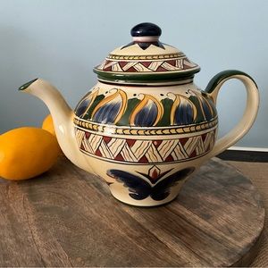 VINTAGE Deruta Hand Painted TeaPot